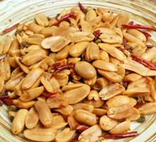 Spicy Crispy Peanuts