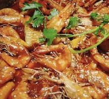 Spicy and Refreshing Shrimp Hot Pot