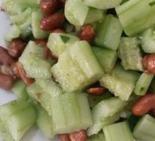 Peanut-Style Cucumber Salad