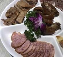 Luxury Smoked and Braised Platter