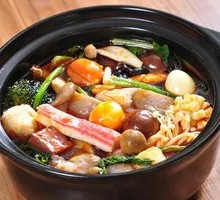 Clay Pot Rice Noodles