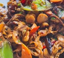 Stir-fried Freshwater Clams