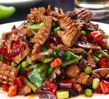 Chef's Signature Stir-Fried Pig Kidneys