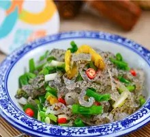 Sichuan-style Pickled Pepper Fish Skin