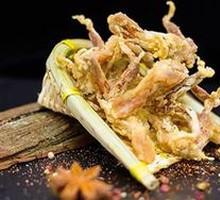 Cumin Fried Duck Tongues