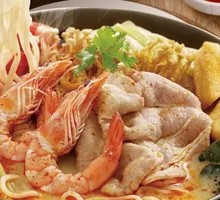 Three Delicacies Satay Noodles