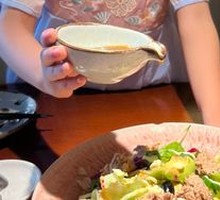 Refreshing Fruit and Vegetable Tuna Salad