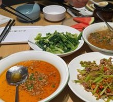 Sour Pickled Beans Stir-fried with Chicken Offal