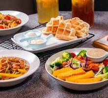 Grilled Mango Chicken Salad