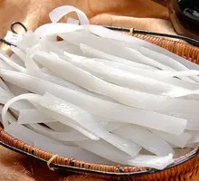 Peanut Sauce Noodles