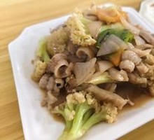 Stir-fried Pig Intestine with Pork Belly