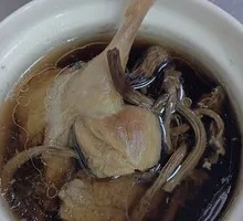 Tea Mushroom Duck Leg