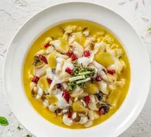 Golden Soup Sour Cabbage Fish