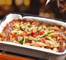 Paper-Wrapped Spicy Frog Legs