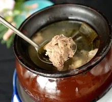 Sea Kelp and Pork Rib Stew