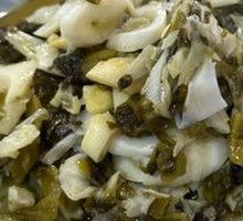 Sour Cabbage and Bamboo Shoots