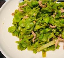 Stir-fried Dried Lettuce