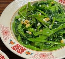Puning Bean Sauce Stir-fried Water Spinach