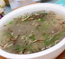 Shiitake Mushroom and Pork Stir-Fry Soup