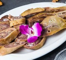 Steamed Duck Head