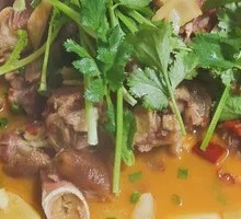 Preserved Pork Trotter Hot Pot