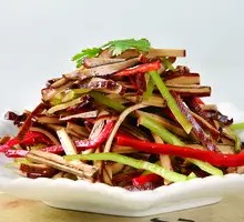 Stir-fried Bell Pepper with Tofu Cubes