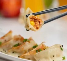Couple Dumplings