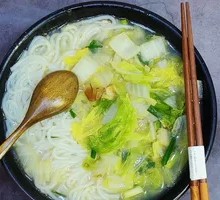 Duck Soup with Cooked Fish and Rice Noodles