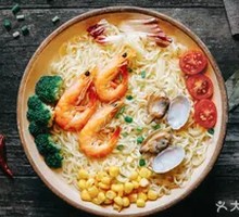 Seafood Boiled Rice Noodles