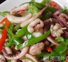 Green Pepper Squid Rice Bowl
