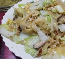 Stir-fried Meat燕 (Meat燕 is a transliteration of 'Rou Yan')
