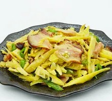 Stir-fried Lettuce with Preserved Pork