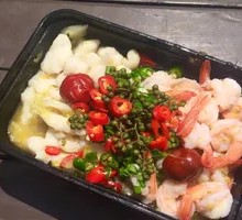 Sour Soup Fish and Shrimp Balls