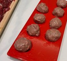 Hand-Beaten Cooked Beef Balls