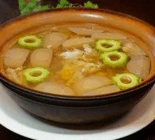 Clear Soup with Pear and Shellfish