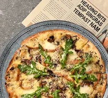 Black Truffle Mushroom Pizza
