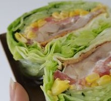Chicken Leg Vegetable Sandwich