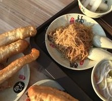 Stir-Fried Noodles