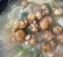 Stone Pot Sliding Noodles