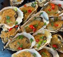 Garlic Steamed Oysters