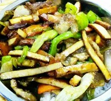 香干腊肉饭