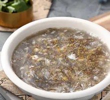 Dried Scallop and Seaweed Soup