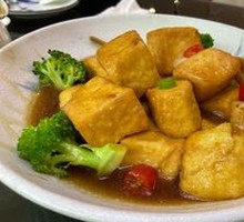 Braised Tofu in Abalone Sauce