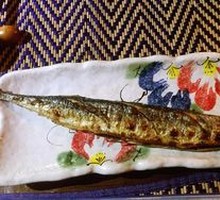 Rock-Grilled Saury