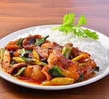 Spicy Pork Stir-fry Rice Bowl
