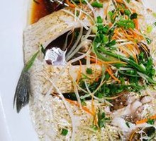 Steamed White Knife Fish