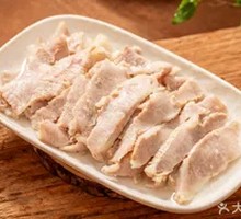 Steamed Pork Belly in White Sauce