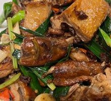 Stir-Fried Smoked Duck
