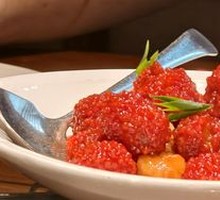 Pork with Shrimp-stuffed Lotus Seeds
