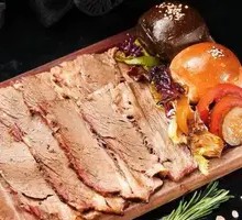 12-Hour Wood-Smoked Beef Brisket